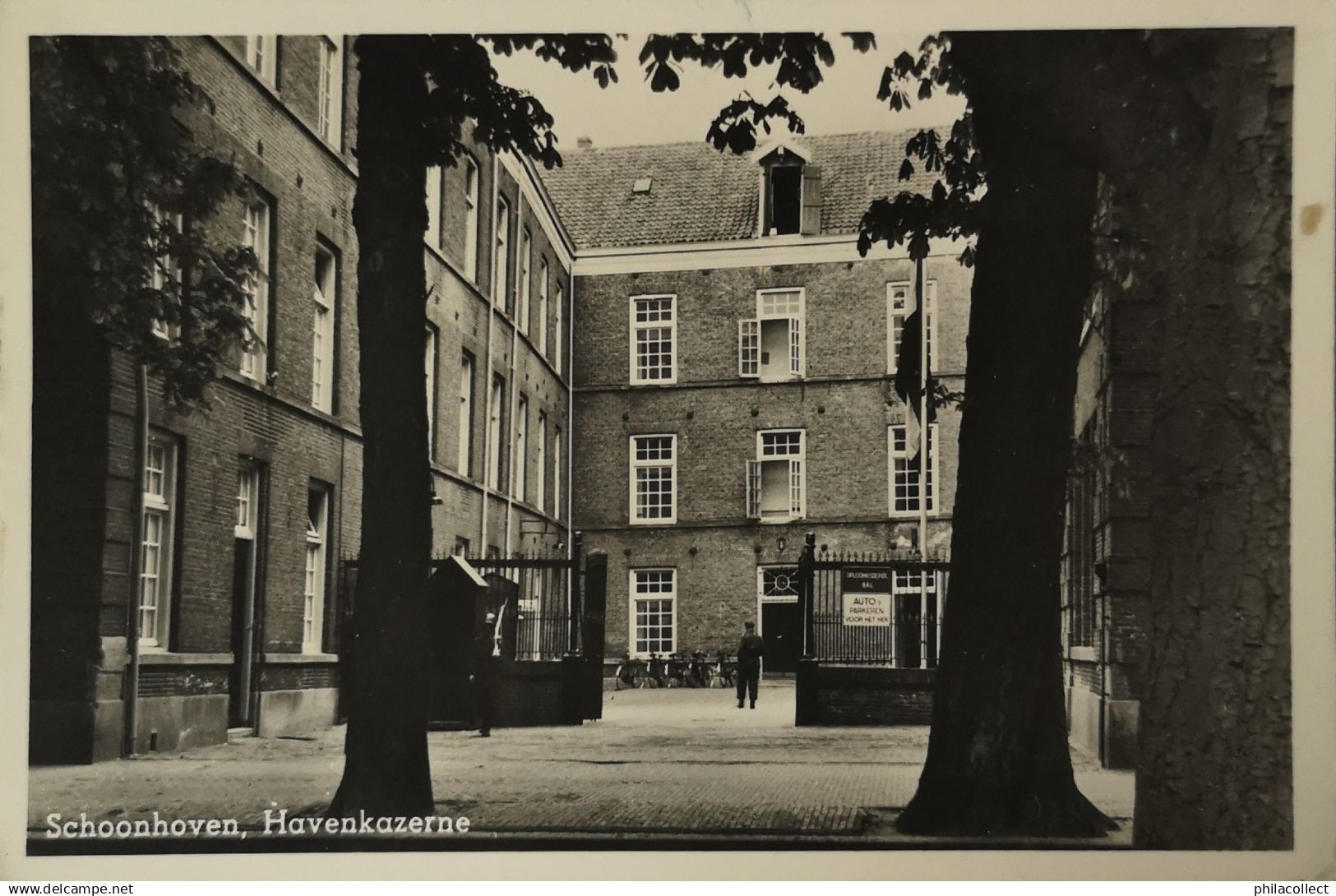 Schoonhoven (ZH) Havenkazerne 1958