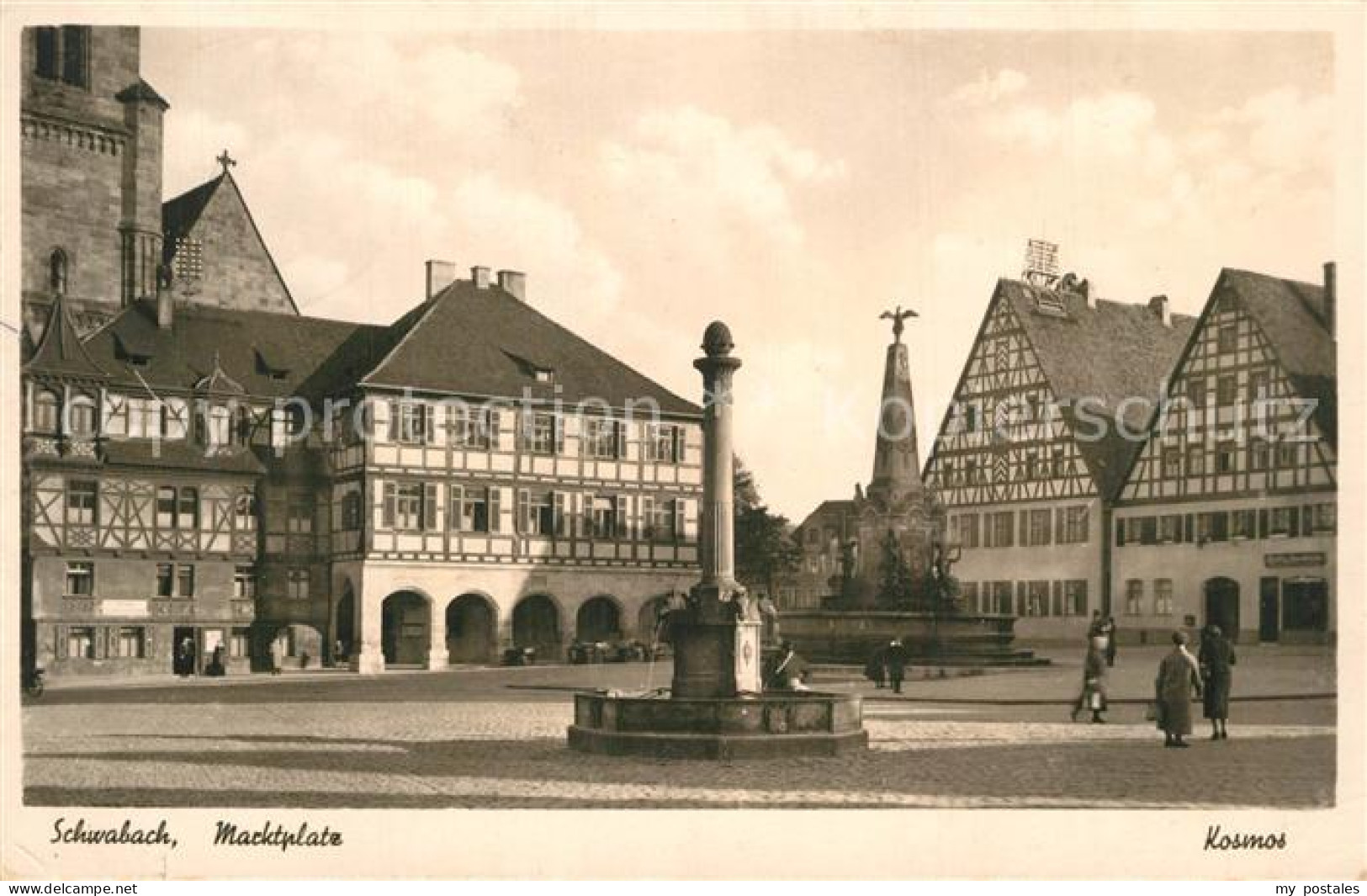 Schwabach Marktplatz Brunnen Denkmal Fachwerkhaeuser
