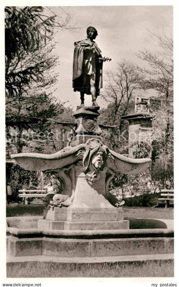 Schwaebisch Gmuend Stadtgarten Gaststaette Brunnen Der Geiger von Gmuend
