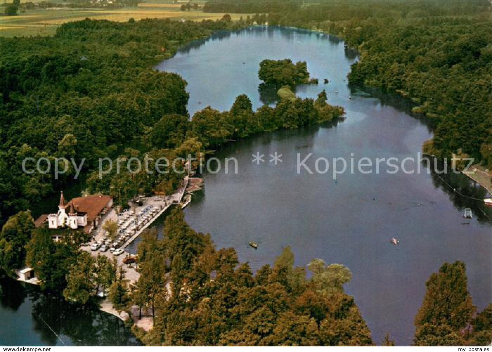 Schwalmtal Hessen Inselschloesschen Hariksee Fliegeraufnahme