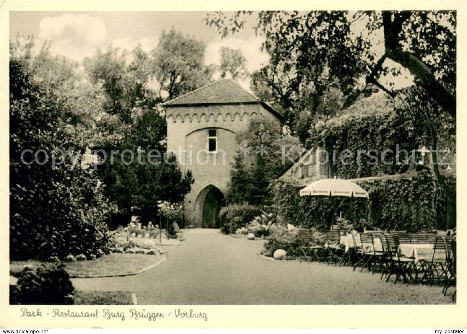 Schwalmtal Niederrhein Park- Restaurant Burg Brueggen Vorburg