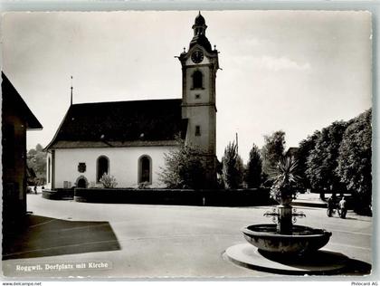 4914 Roggwil BE Foto AK Kirche Dorfplatz - 38021602