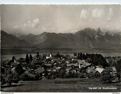 Sigriswil mit Stockhornkette