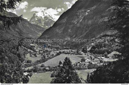 Guendlischwand Interlaken BE Panorama Blick gegen Wetterhron
