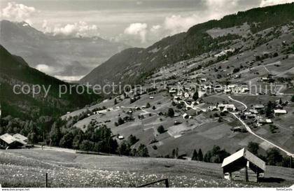 Habkern mit Dreispitz und Wildhorn