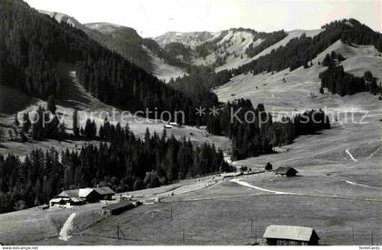 Oberwil Simmental mit Niederhorn