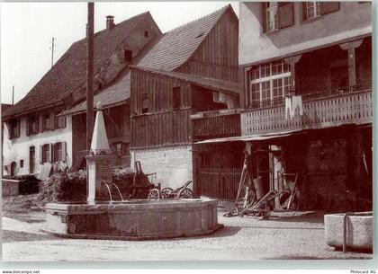 4402 Frenkendorf - Schmittenbrunnen und Hof H Dill - 39374907