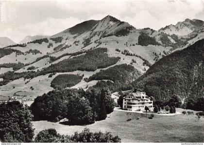 [-10%] SUISSE - Albeuve - Aux Sciernes - Le Rosaire et chaîne des Vanils - Carte postale