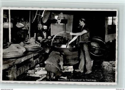 1618 Châtel-St-Denis - Armaillis préparant le fromage - 11063763