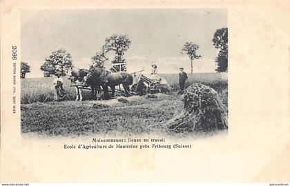 HAUTERIVE (FR) Ecole d'agriculture - Moissonneuse lieuse au travail - Ed. Burgy Lith. Saint-Imier 2096