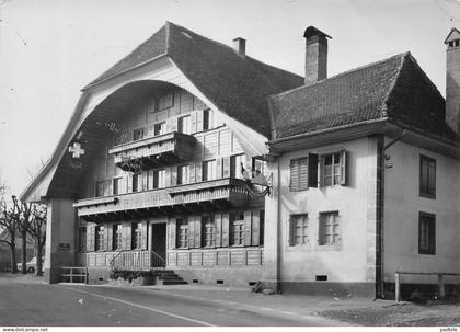 carte postale Suisse  Posieux  Hôtel de la Croix-Blanche  propr. E. Buchilly pour Malmaison