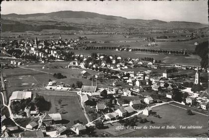 Gruyeres FR La Tour de Treme et Bulle