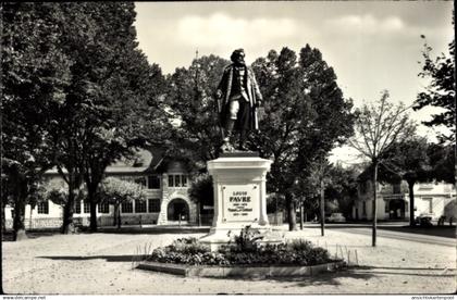 CPA Chêne Bourg Kt. Genf Schweiz, Statue de Louis Favre et l'ecole