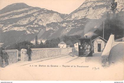 CPA  Suisse,  Station du GENÈVE - VEYRIER et la Pensionnat
