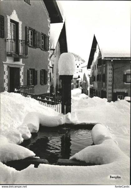 Berguen Bravuogn GR Brunnen Winter