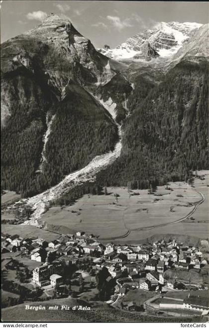 Berguen Bravuogn GR Panorama