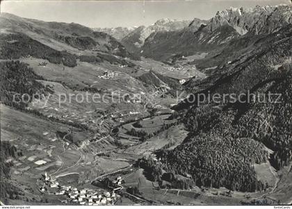 Lavin Fliegeraufnahme Alpenpanorama Unterengadin