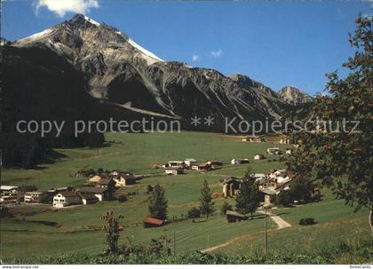 Tschierv Muenstertal mit Piz d Aint und Ofenpass