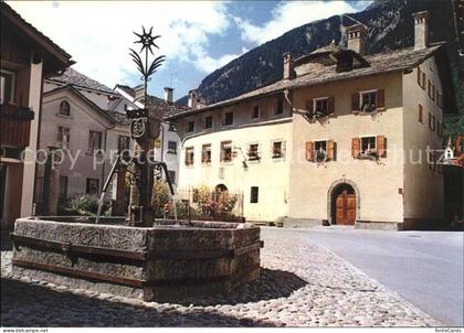Vicosoprano Dorfpartie mit Brunnen