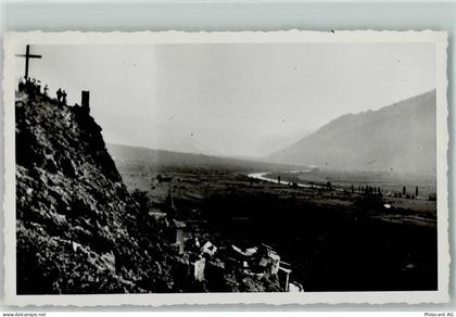 2016 Cortaillod Gebrauchsspuren Gipfelkreuz Touristen auf dem Gipfel Ort... - 10583354