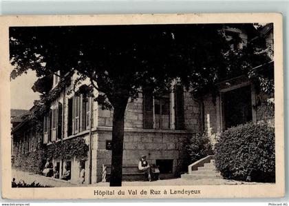 2046 Fontaines NE Landeyeux - Hopital du Val de Ruz à Landeyeux - 13124551