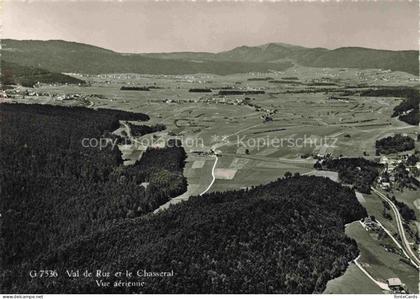 Val-de-Ruz NE et le Chasseral vue aérienne