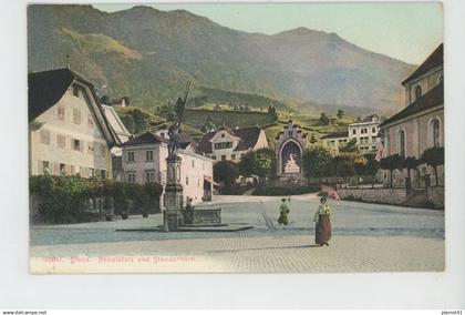 SUISSE - NIDWALD - STANS - Hauptplatz mit Stanserhorn