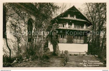 Lauerz Fischerhaus auf der Insel Schwanau im Lauerzersee