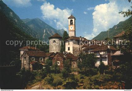 Lavertezzo Ortsansicht mit Kirche