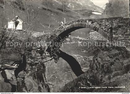 Lavertezzo Steinbruecke Verzascatal