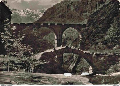 Onsernone TI Ponte nuovo e vecchio