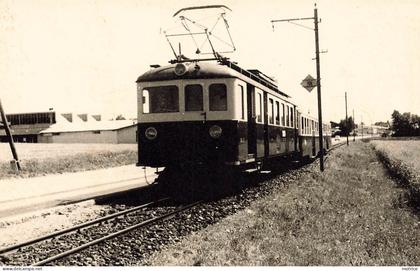 LIGNE DE CHEMIN DE FER Lausanne- Echallens - Bercher, BDe 4/4 24 , photo en 1964 format carte ancienne.
