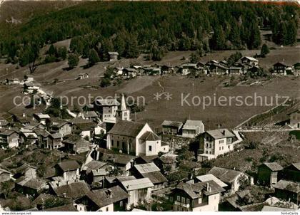 Nax-sur-Sion VS Fliegeraufnahme mit Kirche