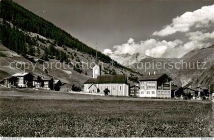 Ulrichen mit Kirche und Galenstock