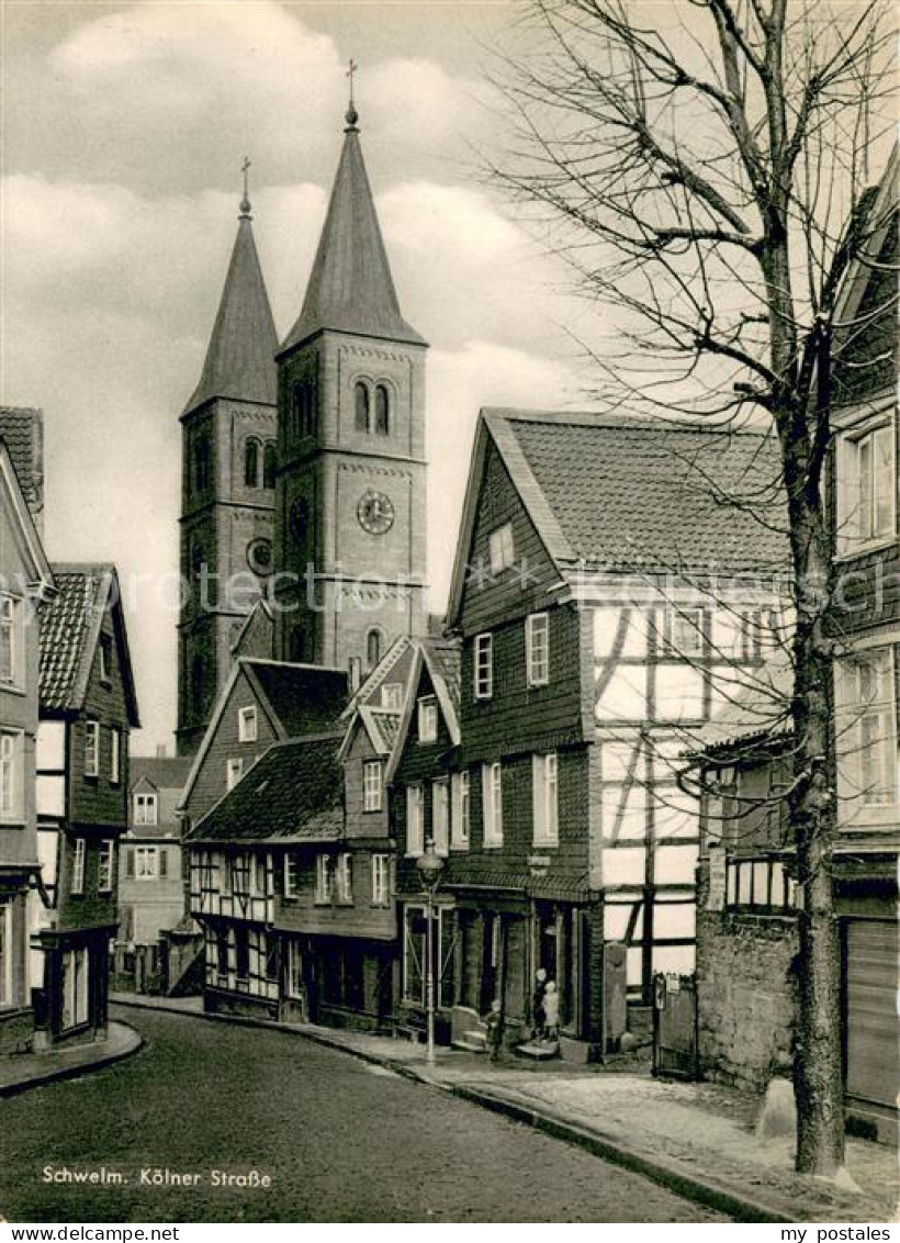 Schwelm Koelner Strasse mit Kirche