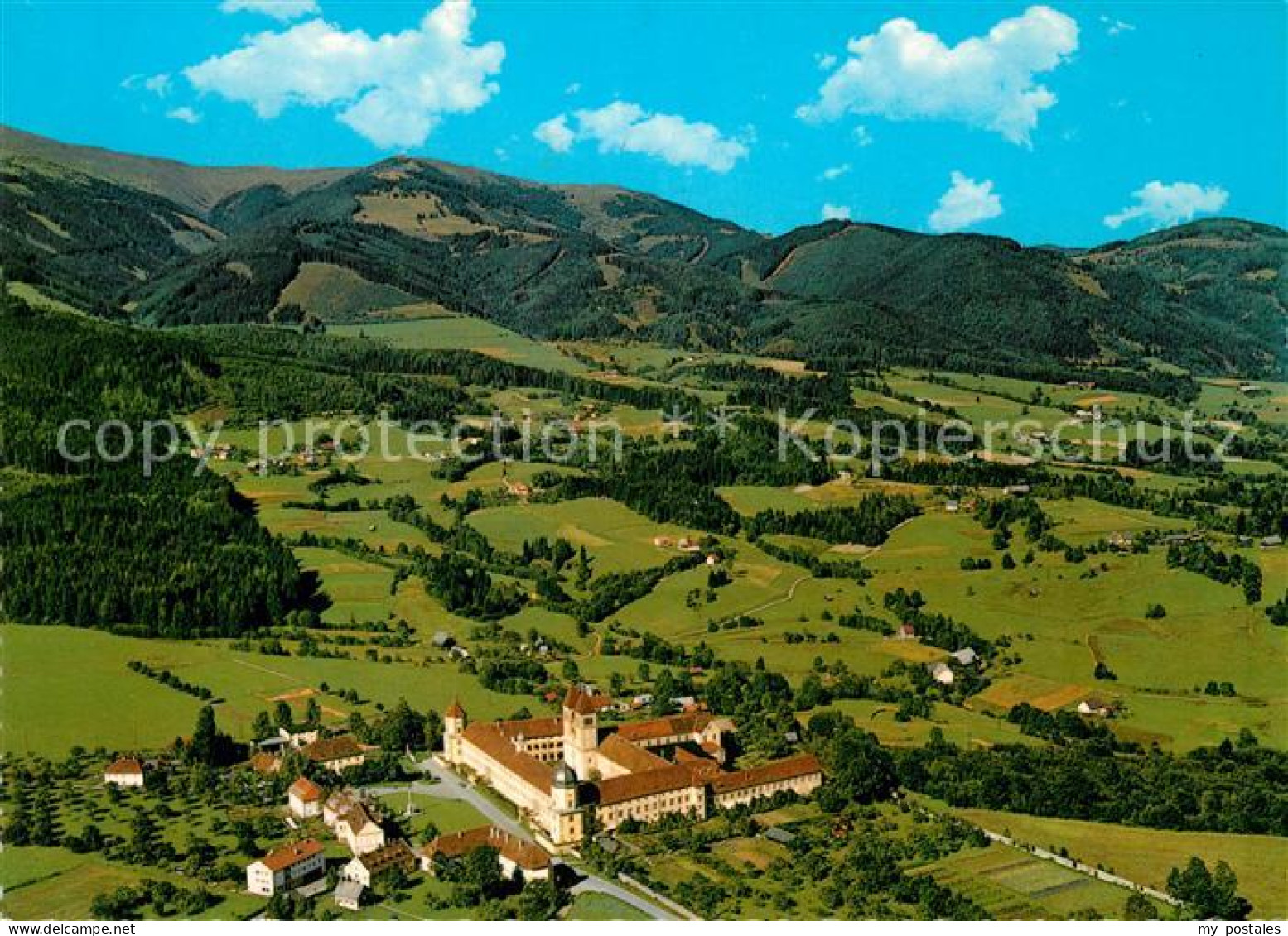Seckau Fliegeraufnahme Benediktinerstift Hallenkirche