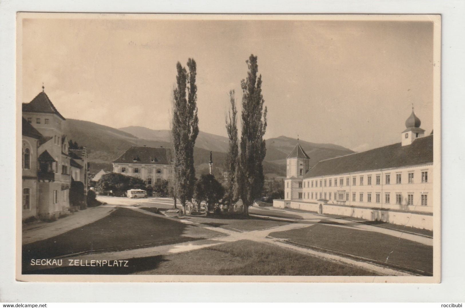 Seckau, Zellenplatz