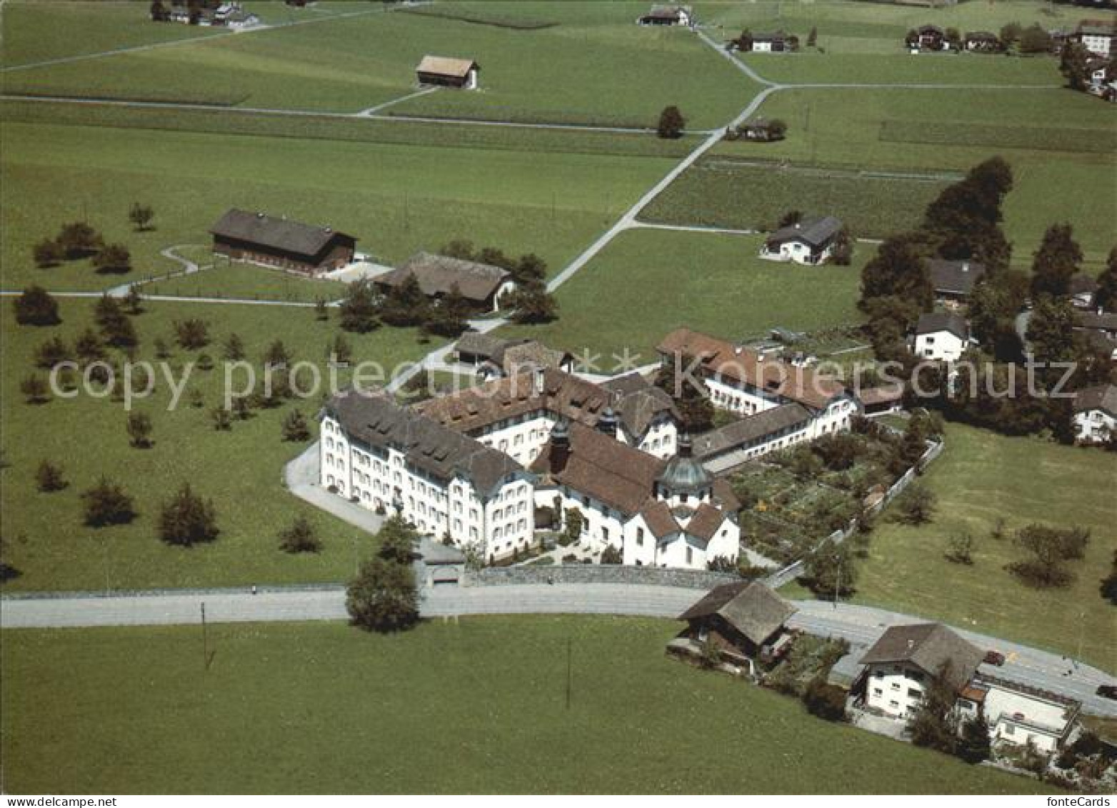 Seedorf UR Fliegeraufnahme Benediktinerinnenkloster St. Lazarus