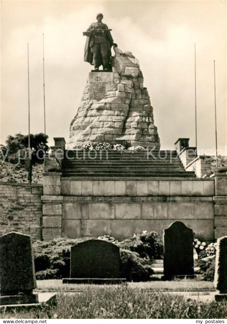 Seelow Gedenkstaette der Befreiung Seelower Hoehen Ehrenmal