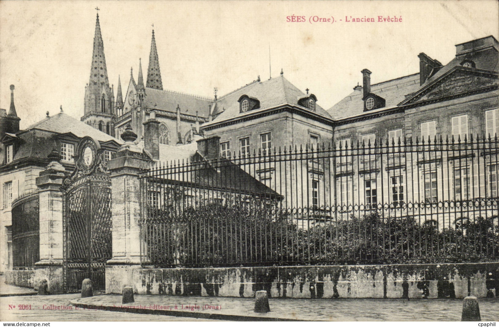 Sees CPA l'ancien eveche