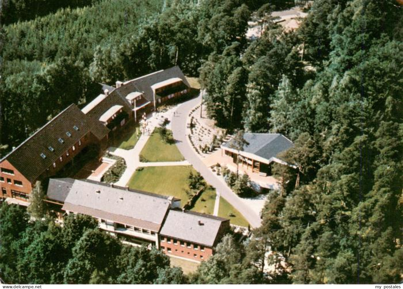 Seevetal Tagungs und Jugendbildungsstaette Der Sunderhof Fliegeraufnahme