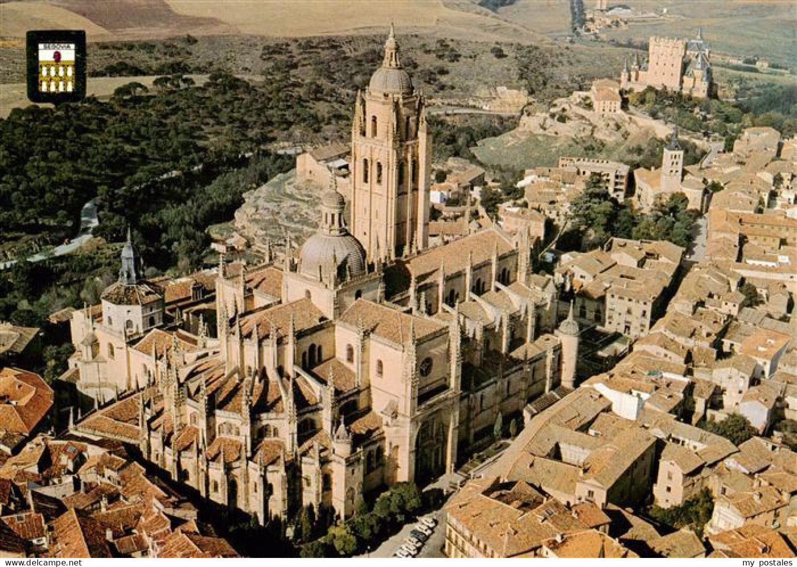 Segovia ES Cathedrale Fliegeraufnahme