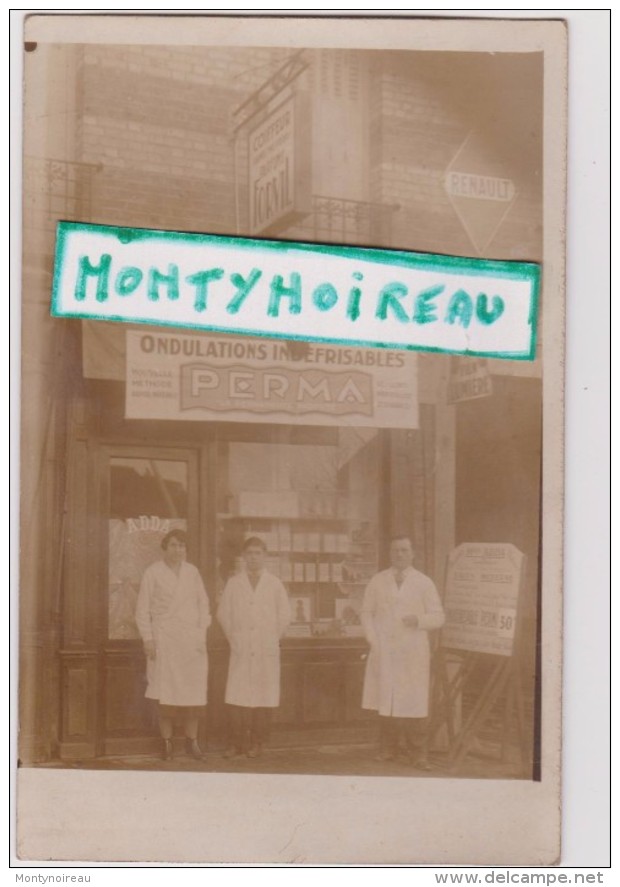 seine  saint  denis :  LA  COURNEUVE  :  coiffeur  (  perma, renault)  VERIFIER ( carte  photo)