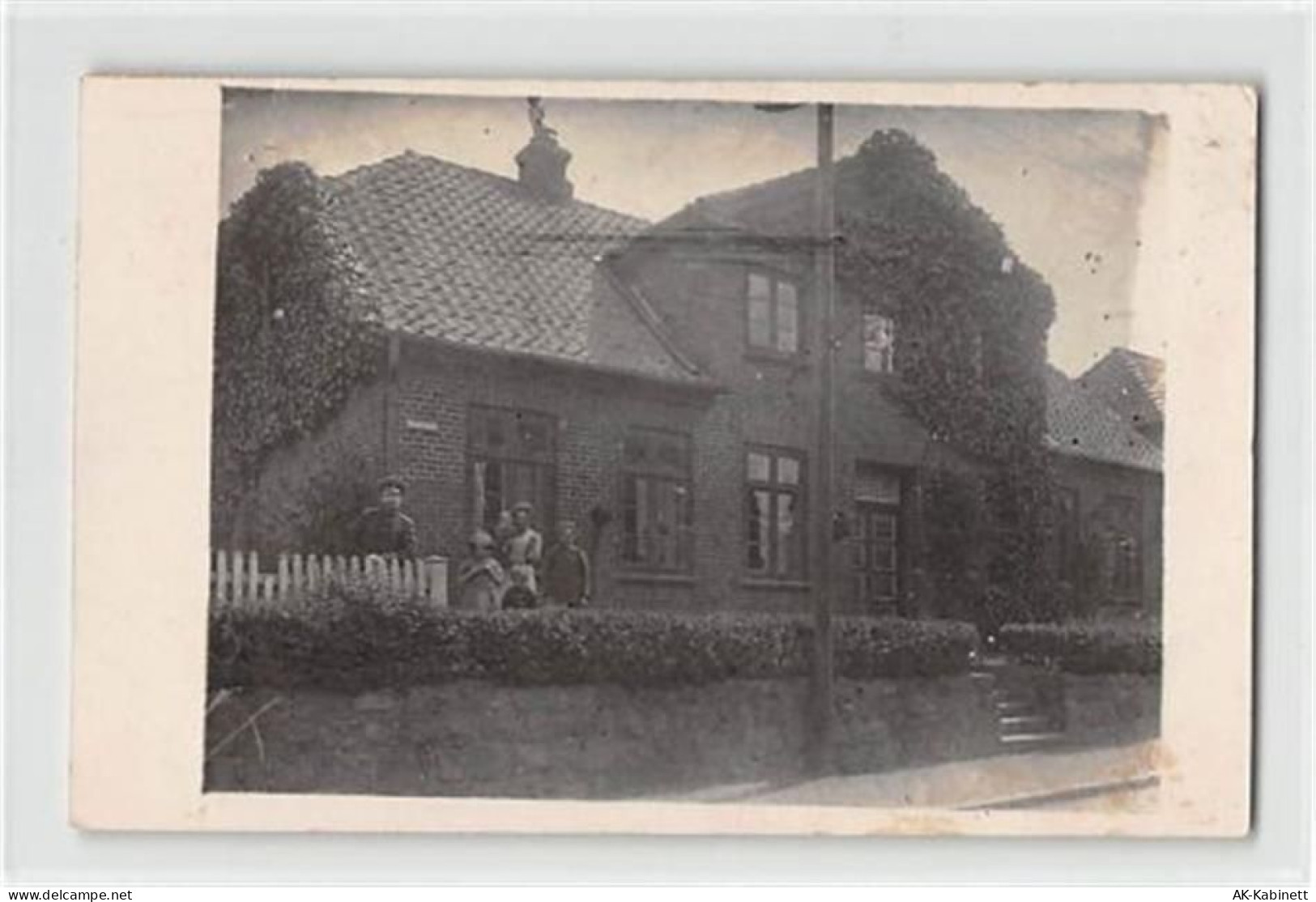Seltene Fotokarte Gettorf. Haus in der Herrenstraße mit Personen davor. ... - 39124873