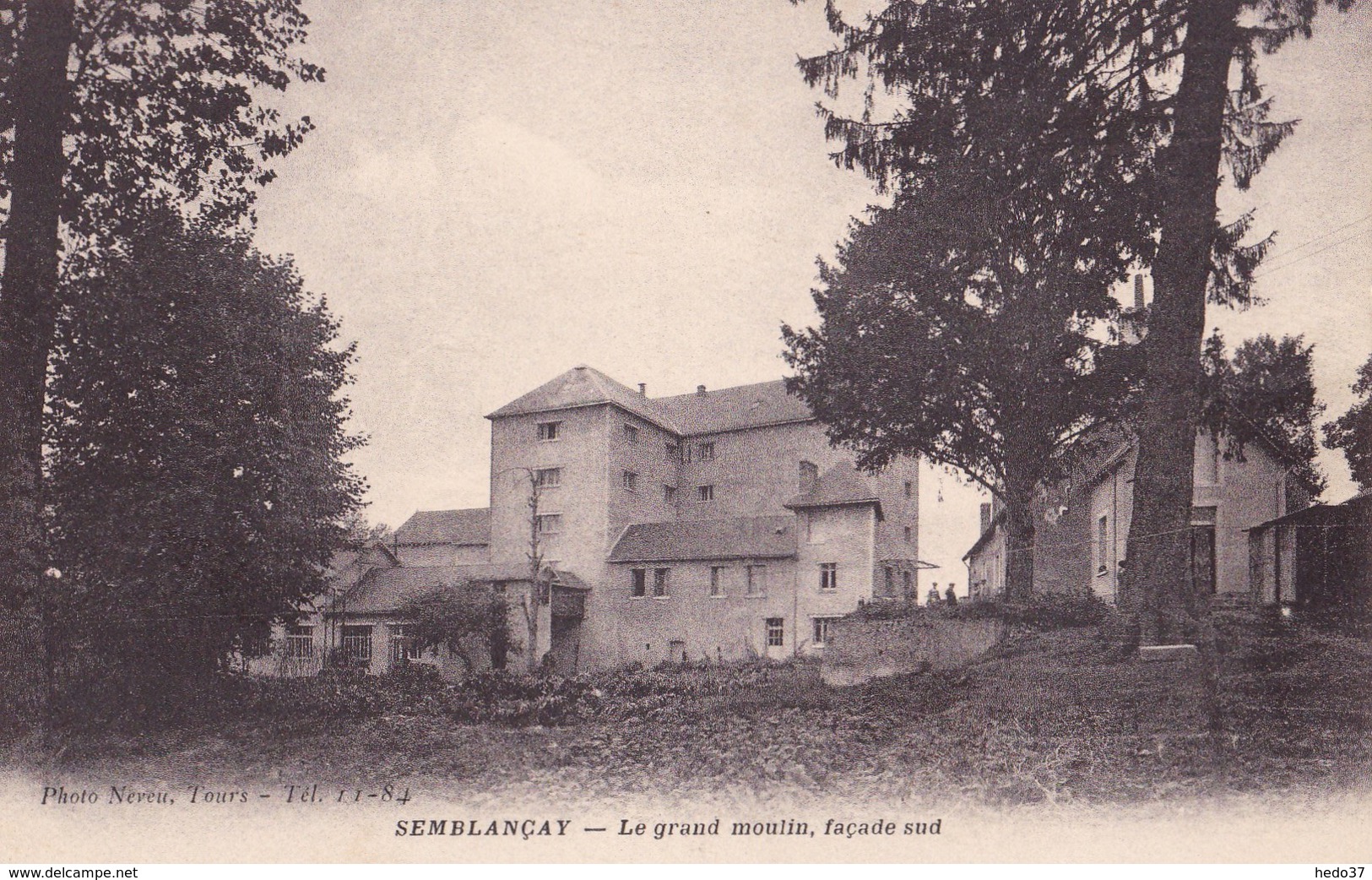 Semblançay - Le grand moulin façade sud