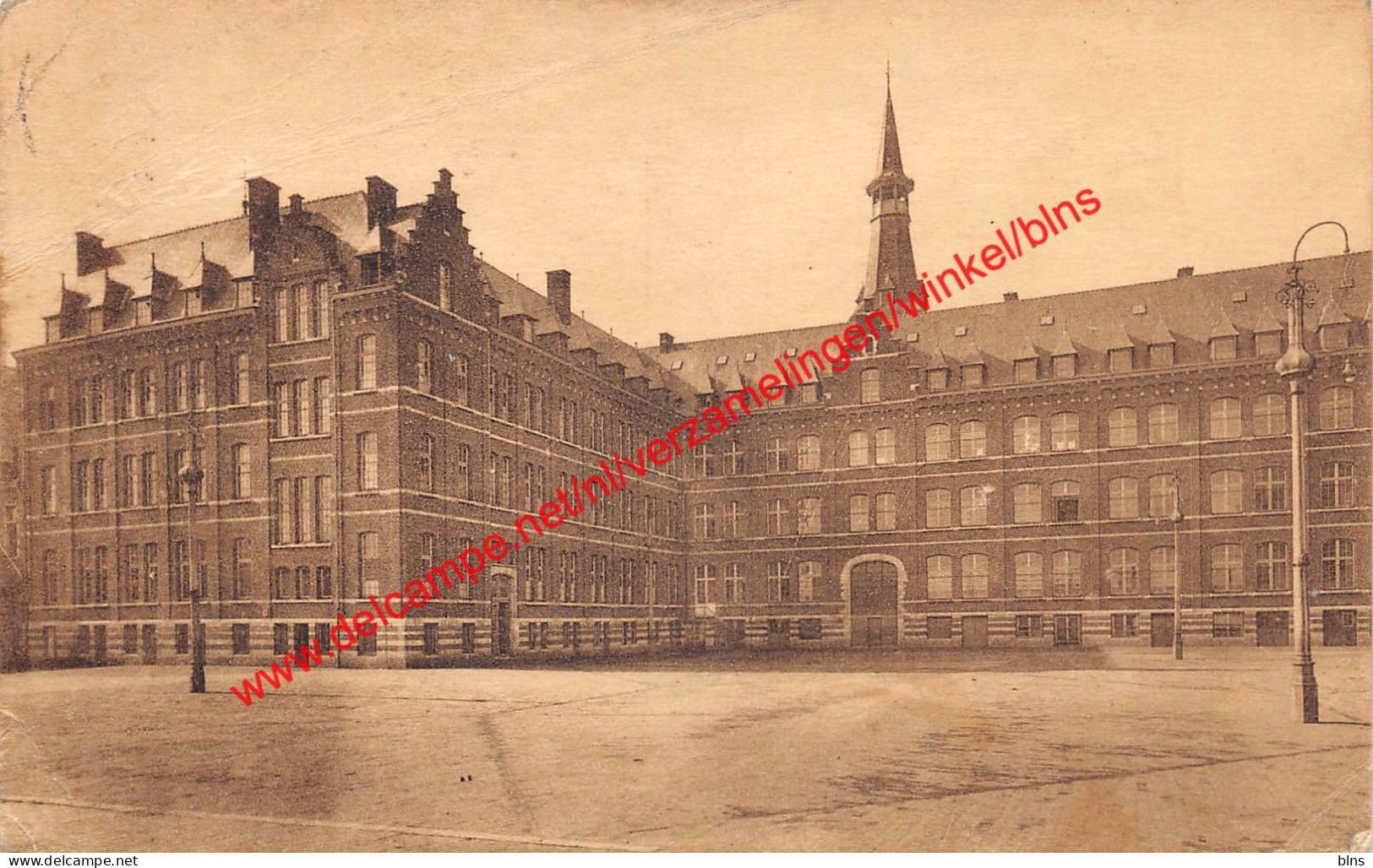 Séminaire de Basse-Wavre - la cour - Wavre