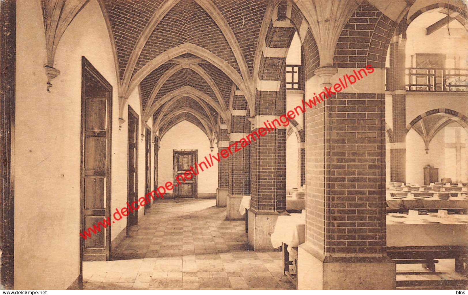 Séminaire de Basse-Wavre - un coin du Réfectoire - Wavre