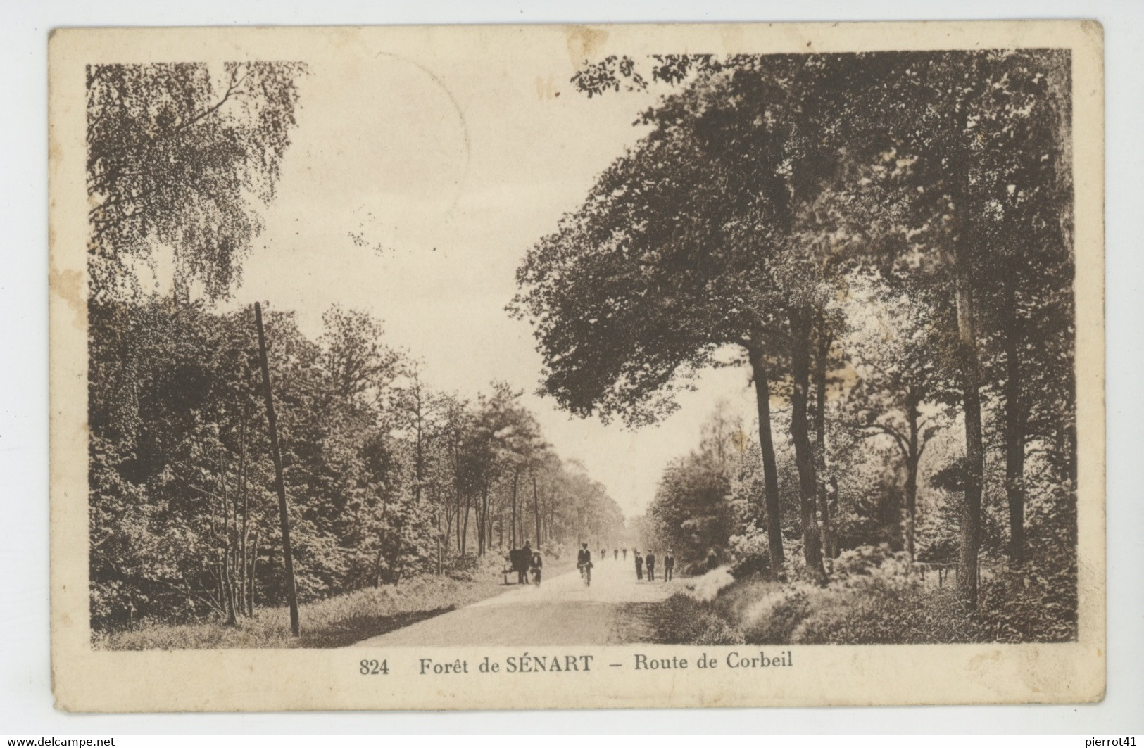 SÉNART - Forêt de SÉNART - Route de Corbeil