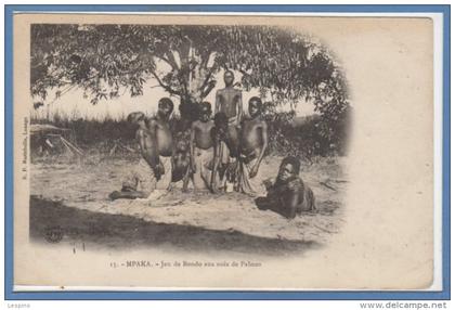 AFRIQUE -- Sénégal -- Jeu de Bondo aux noix de palmes