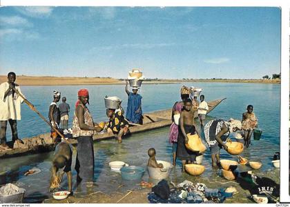 CPA SENEGAL 1977 -timbrée
